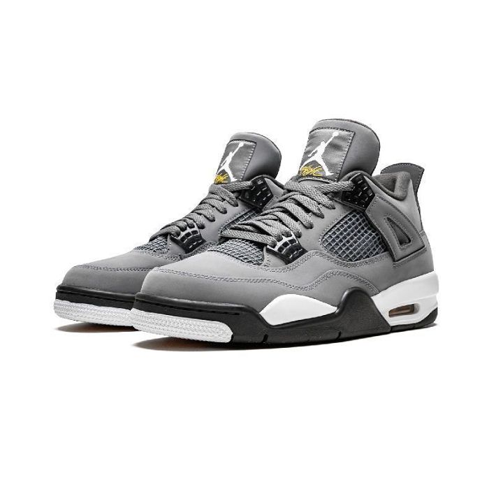 NIKE AIR JORDAN 4 RETRO
