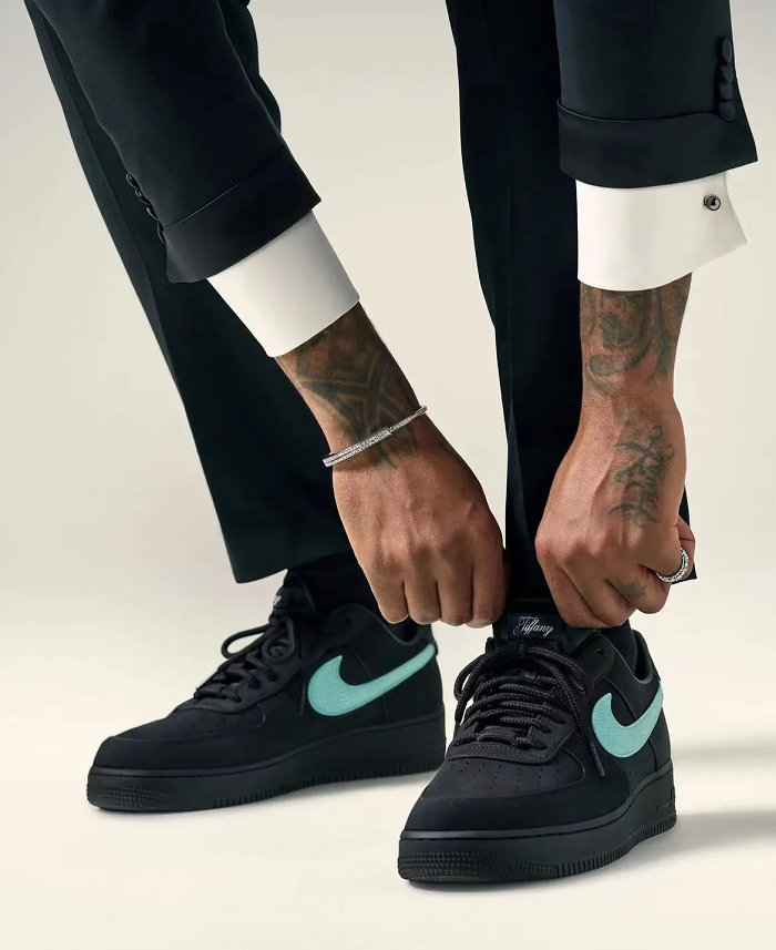 🔥限量30件！售完即止！ [NIKE | 官方網站] 🔥★包郵★震驚世界的人氣合作款★◆超人氣◆曾在雜誌、電視、電影中出現過的商品♪