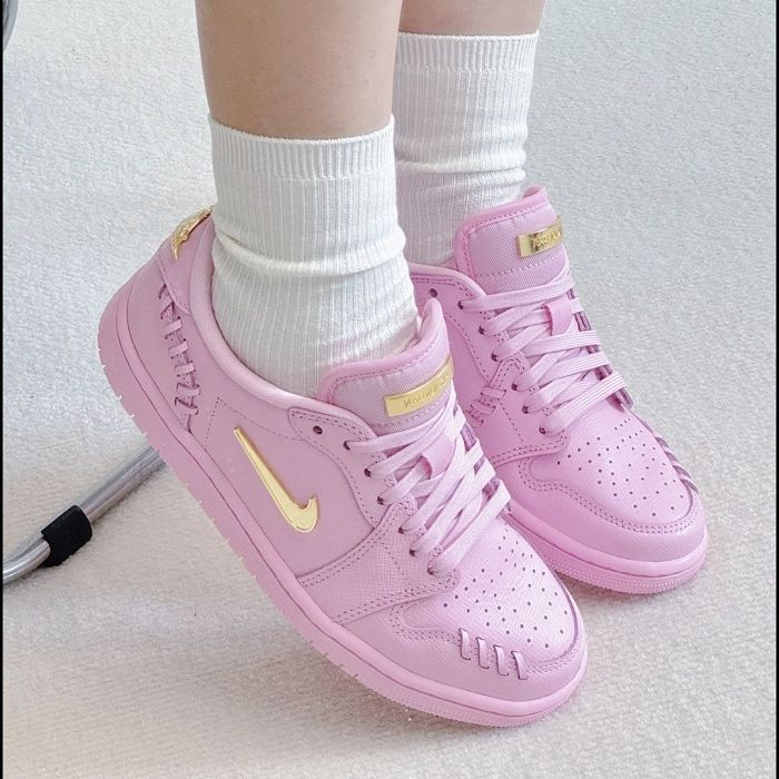 Air Jordan 1 Low Method of Make “Perfect Pink”
