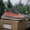 YEEZY 350 灰橙