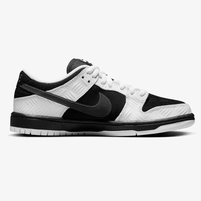 💥日本11月14日発売🔥上野慎平の  Tight Booth  とNike SBのコラボ！TIGHTBOOTH × Nike SB Dunk Low  White/Black