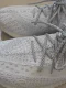 【Adidas | Yeezy Boost 350】2024年度超大折扣壓軸登場，再一次！体验腳踏雲端的感覺！