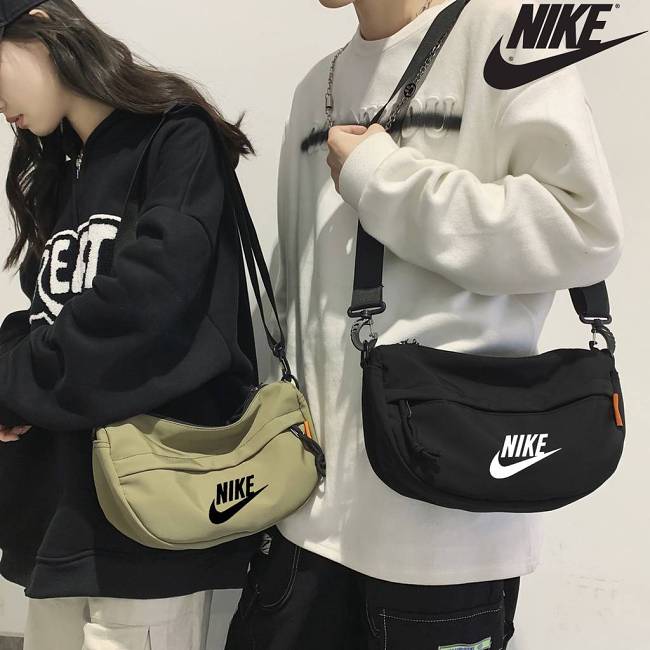 【Nike 年中特惠】耐克新款時尚運動單肩斜挎包,輕巧便攜、防水耐磨、時尚百搭、超大容量,無論運動時還是日常外出の絕佳選擇!