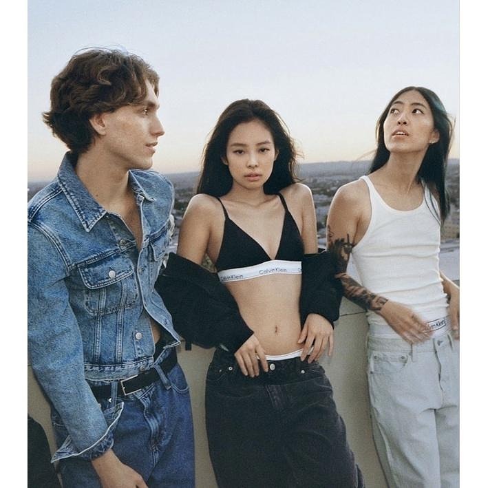 【Calvin Klein】 BLACKPINK Jennie同款運動防震文胸背心套裝限時活動價搶購!
