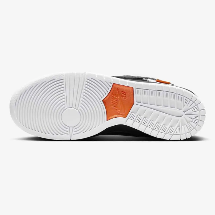TIGHTBOOTH × Nike SB Dunk Low  White/Black