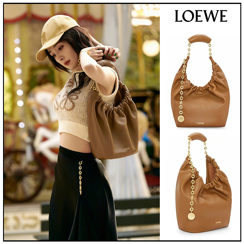 【欧洲免稅店代購】LOEWE2024上新 Squeeze 鏈條綴飾縮褶皮革小號手提包