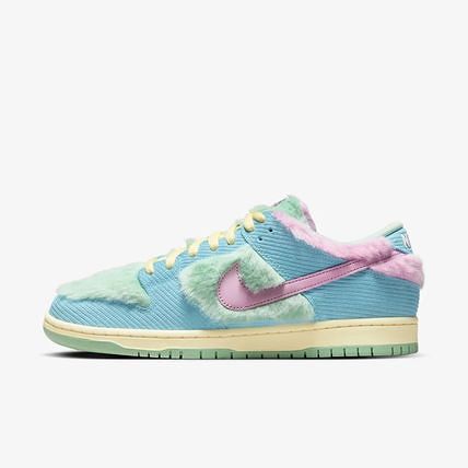 【VERDY X NIKE】 SB DUNK LOW PRO BLUE GAZE AND ENAMEL GREEN