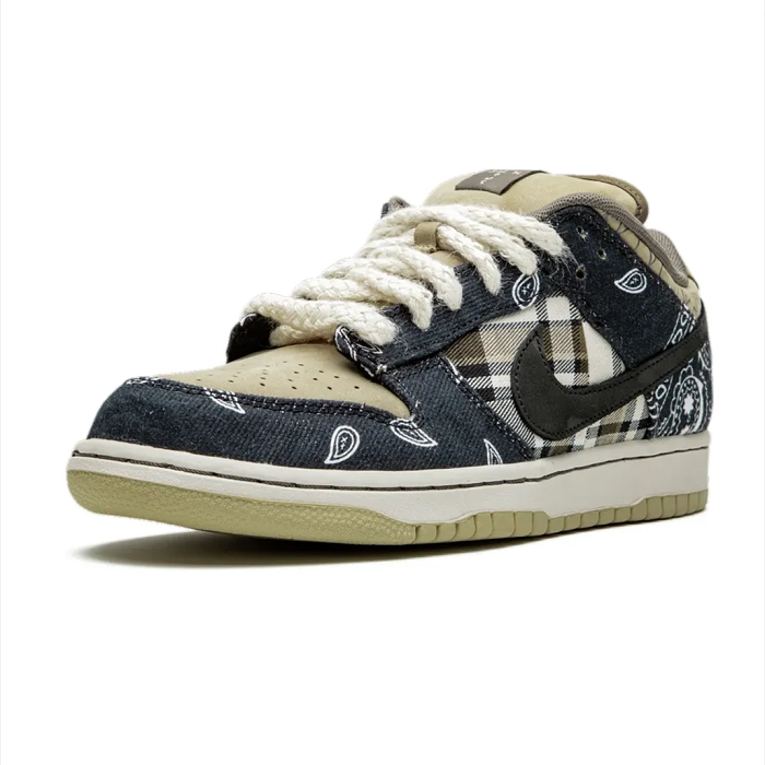 Nike SB Dunk Low “Travis Scott”