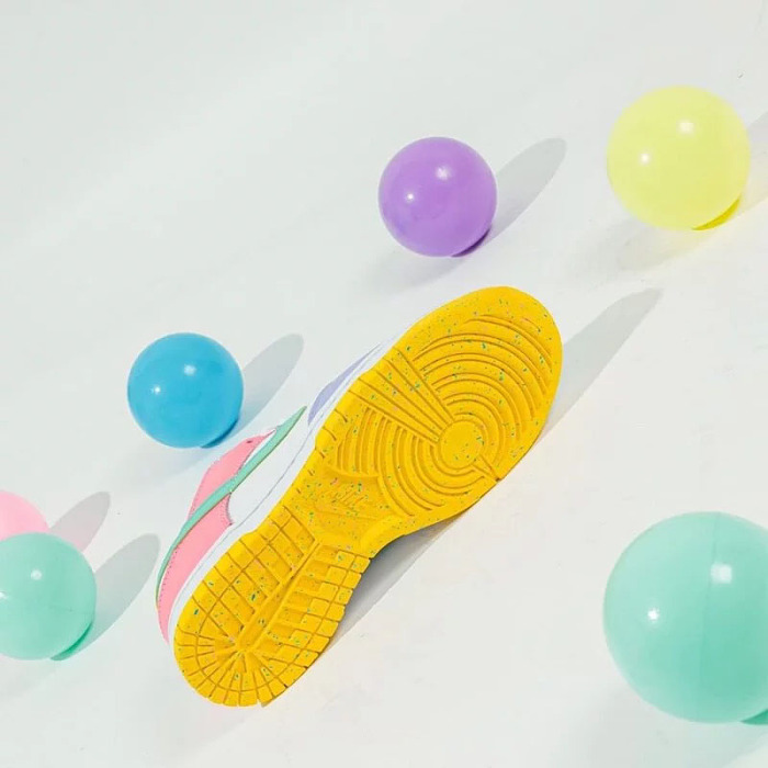 NIKE Dunk Low SE  ''Easter   CANDY ''