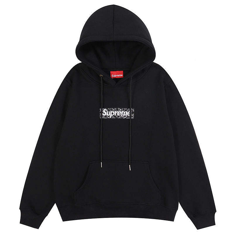 Supreme Bandana Box Logo パーカーが数量限定で登場