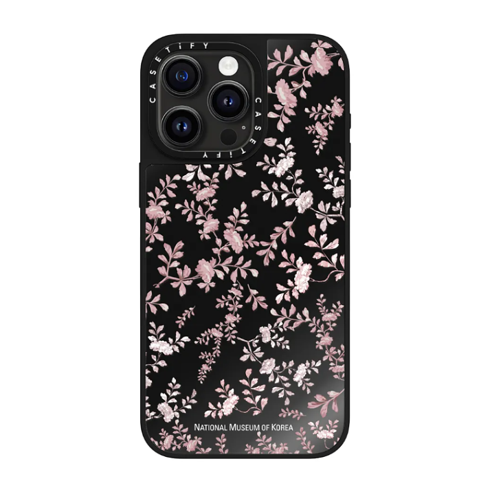 National Museum of Korea × CASETiFY NMK White/Pink Nacre Pattern case Magsafe for iPhone