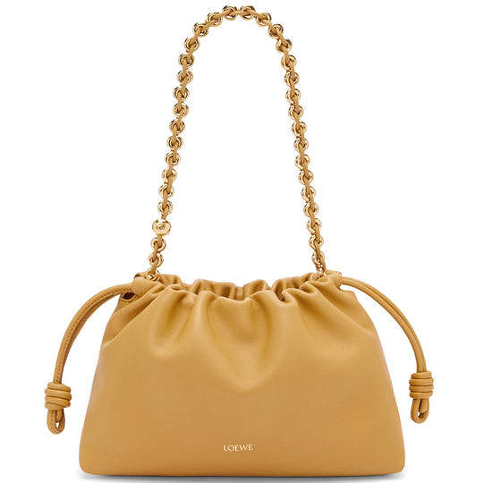【LOEWE】雑誌掲載🔥2024新作で欲しい！！★Flamenco バッグ♡お出かけにも活躍！