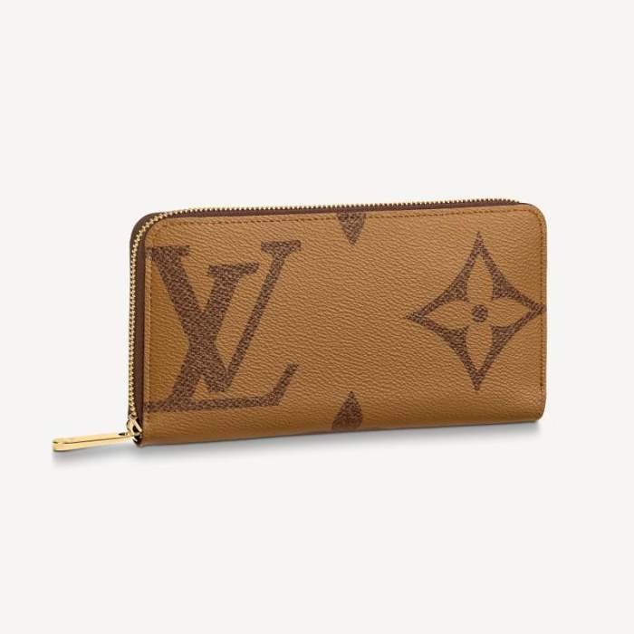 LOUIS VUITTON Zippy Wallet