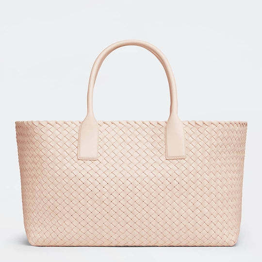 【BOTTEGA VENETA】堀田真由さん着用！憧れブランドで発見！ミディアムトートバッグ
