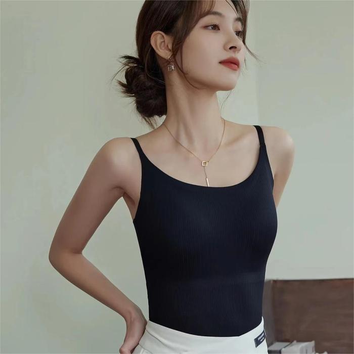 日韓春季單品銷量TOP1🔥✨【冰感雙生肌·無痕吊帶背心】春夏穿搭作弊神器！外穿撩人×內搭隱形，V領殺出天鵝頸，「自備胸墊+收副乳」，從春日疊穿到盛夏單穿的全能王