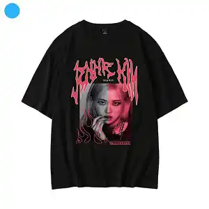 BLACKPINK是YG娛樂旗下的女子音樂團體，官宣7月開始2025世巡，從高陽開始，橫跨亞洲，歐美，香港站已在籌備中待官宣，演唱會同款短袖同步發售中！