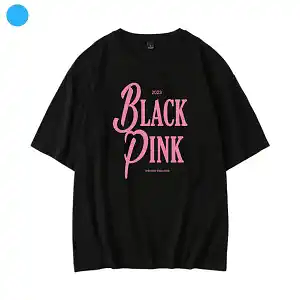 BLACKPINK是YG娛樂旗下的女子音樂團體，官宣7月開始2025世巡，從高陽開始，橫跨亞洲，歐美，香港站已在籌備中待官宣，演唱會同款短袖同步發售中！