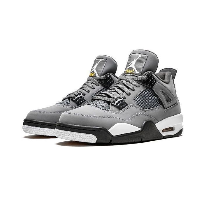 NIKE AIR JORDAN 4 RETRO