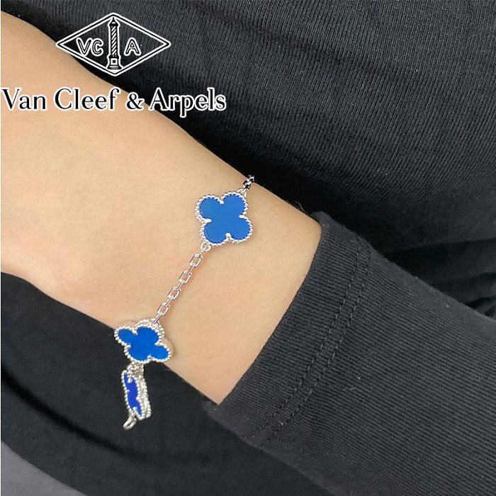 Van Cleef & ArpelsGirls' bracelets