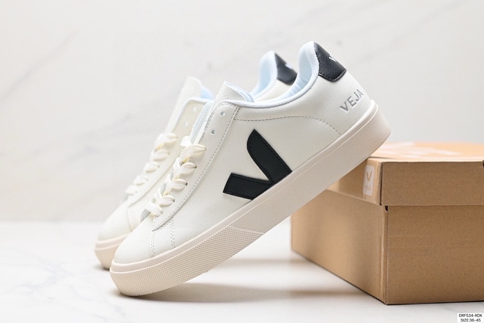Veja Campo Chrome Free Low Sneakers