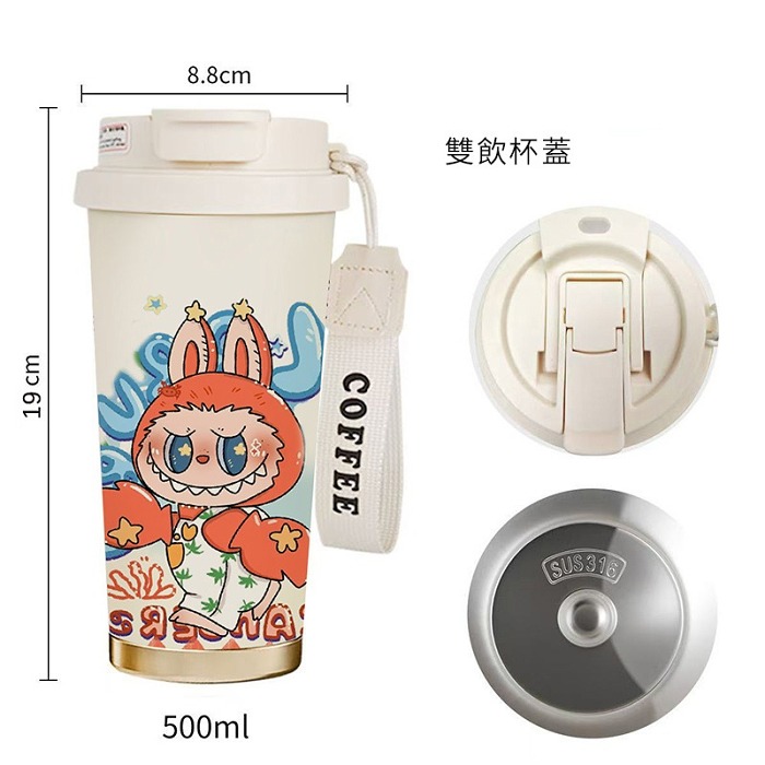 🎉 POP MART首次聯乘7仔登場啦！ 人氣角色LABUBU變身超萌卡通咖啡杯🐰💖 🎁 萌爆卡通元素+高質保溫功能，保冰12小時冇難度，仲要係聯名限定，顏值同實力兼備！出街拎住佢，肯定引嚟勁多人問邊度買🤩！仲等？快啲Click入嚟搶購啦～