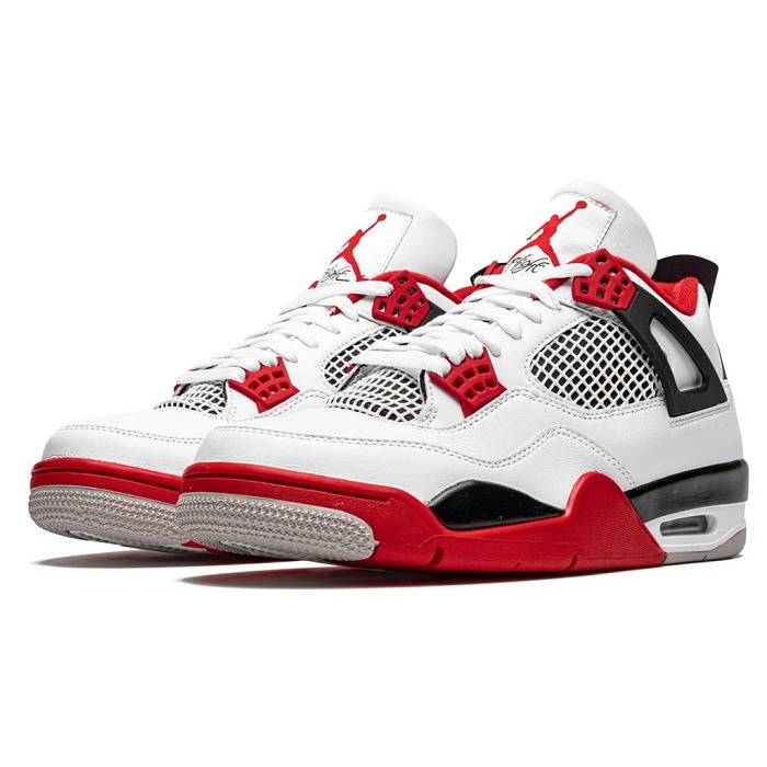 NIKE AIR JORDAN 4 RETRO