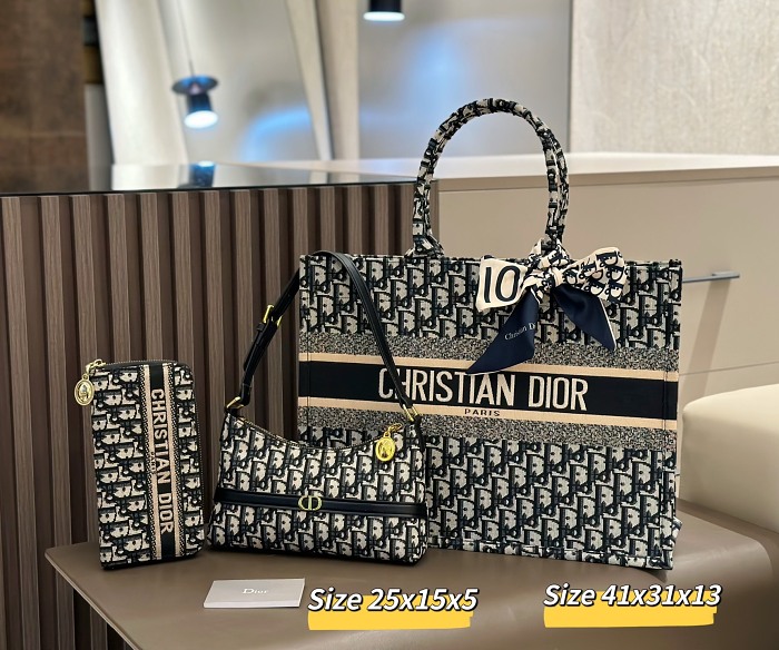 特惠大促銷🎉極具性價比的包包混搭系列💕限時限量⏱️一組三件💰僅售HK$699