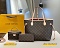 LOUIS VUITTON 28