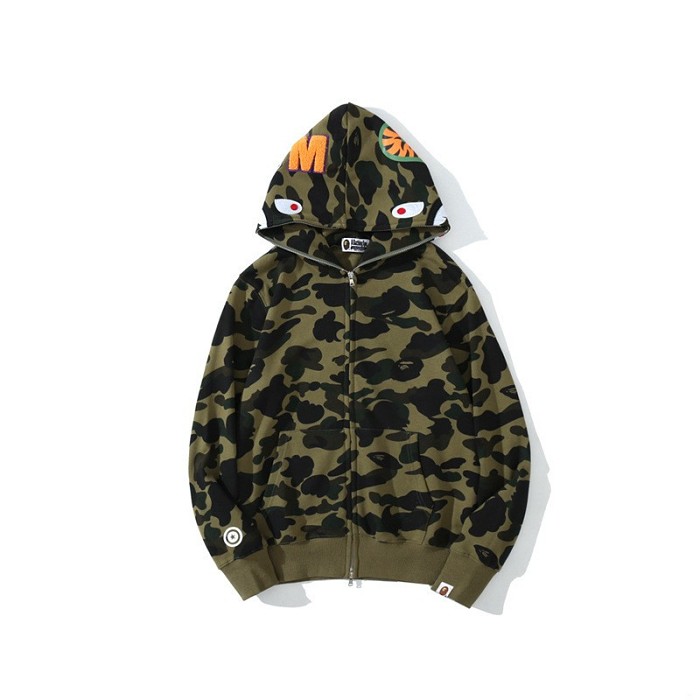 【日本正規】BAPE シャークカモフラージュ ジップアップパーカー ユニセックス 冬物特価品（期間限定）