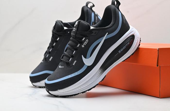 Nike VOMERO 18 GTX Slip Resistant Waterproof Running Shoes