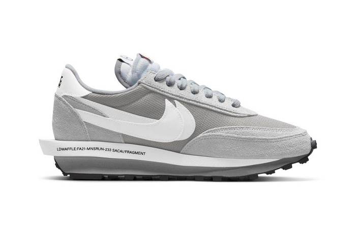 Nike x sacai LDWaffle