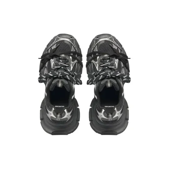 【🔥期間限定】★BALENCIAGA★3XL スニーカー！ダメージ加工。ファッショニスタ必携アイテム！