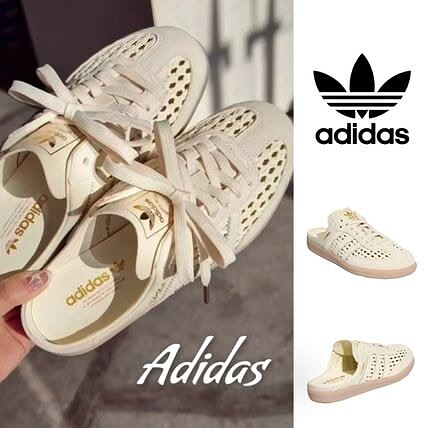 Adidas Originals Samba OG Muleサンバシリーズのベージュサンダルはベストセラーです。