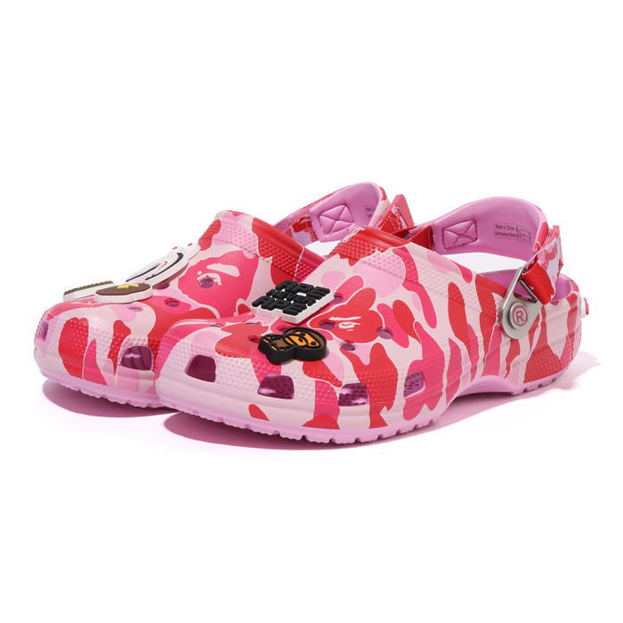 A BATHING APE BAPE x CROCS - CLOG