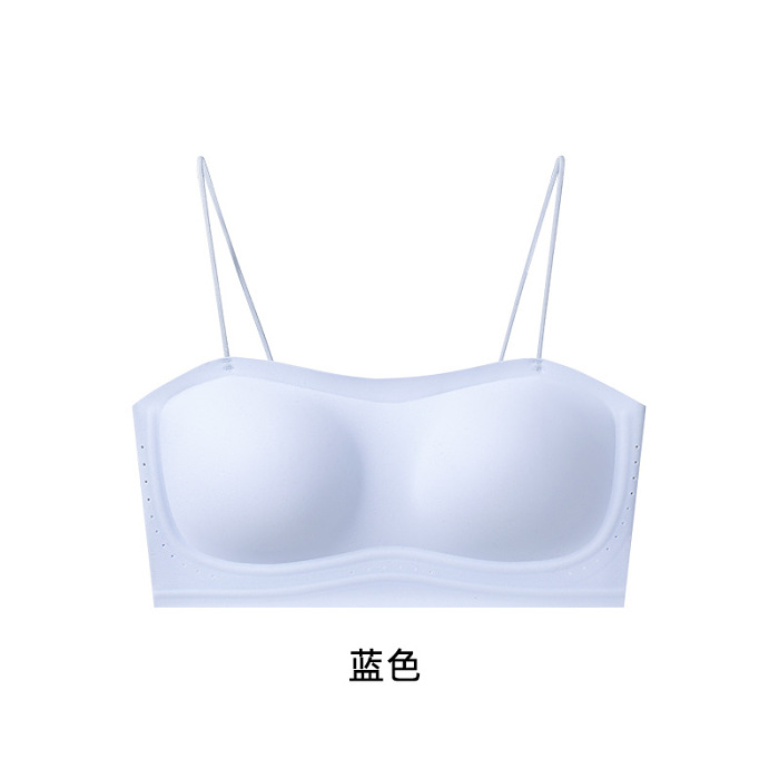 爆卖20W+件的26年新款王炸🔥【无痕粉底液超细肩带内衣】无痕一体杯+细肩带设计，舒适到忘记脱👋！