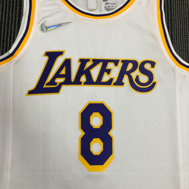 number 8 lakers