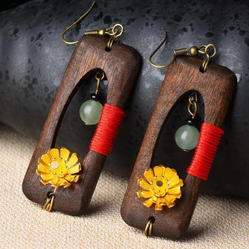 Trendy Vintage Hollow Wooden Flower Pendant Dangle Earrings