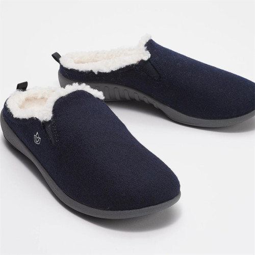 Unisex Winter Casual Solid Color Plush Thermal Slippers