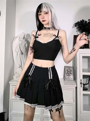 High Waist Contrasting Black Style Lace Decorated Skirts