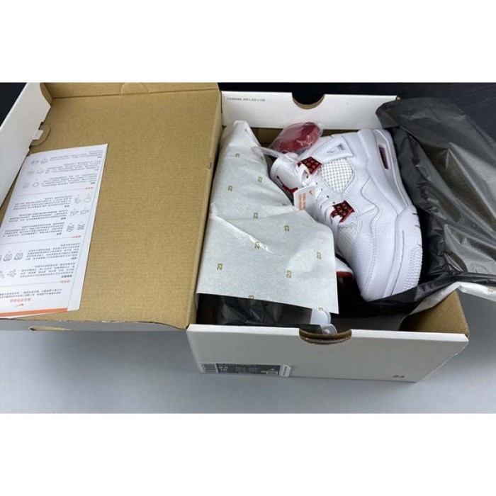 Air Jordan 4 “University Red” CT8527-112