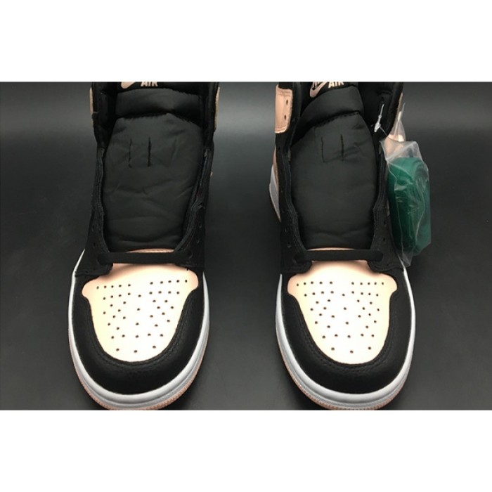 AIR JORDAN 1 RETRO HIGH OG 'CRIMSON TINT' 555088-081