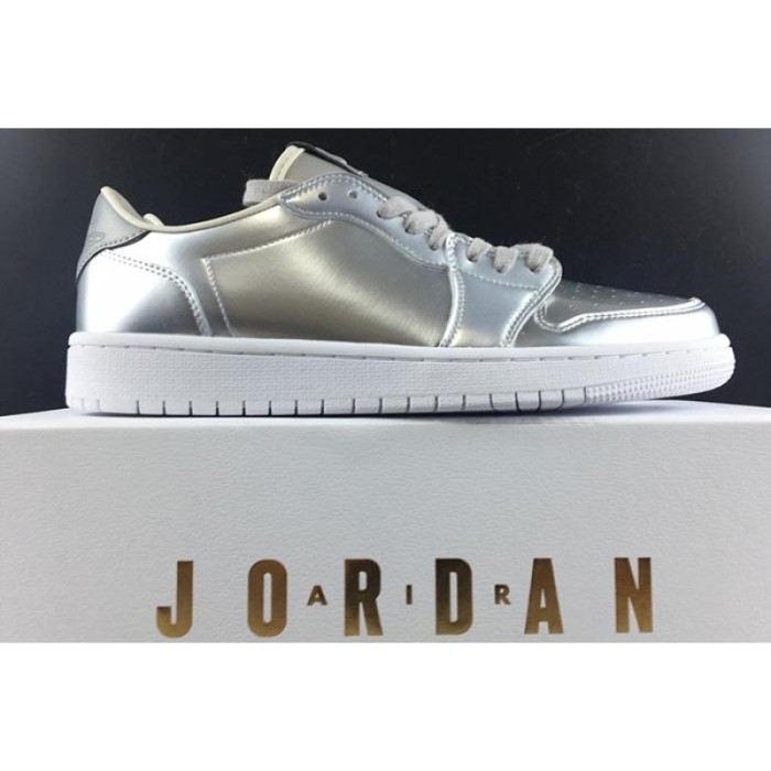 Air Jordan 1 Low OG Pinnacle 852549-003