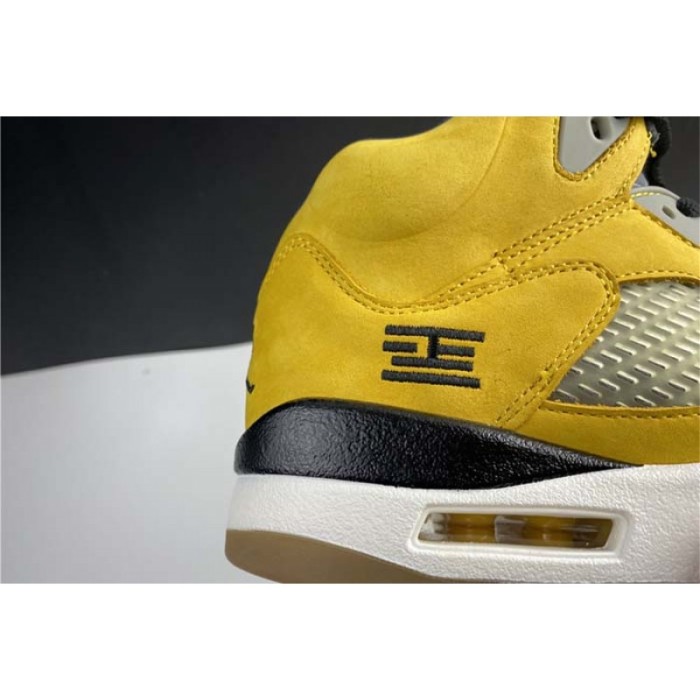 Air Jordan 5 Tokyo 454783-701