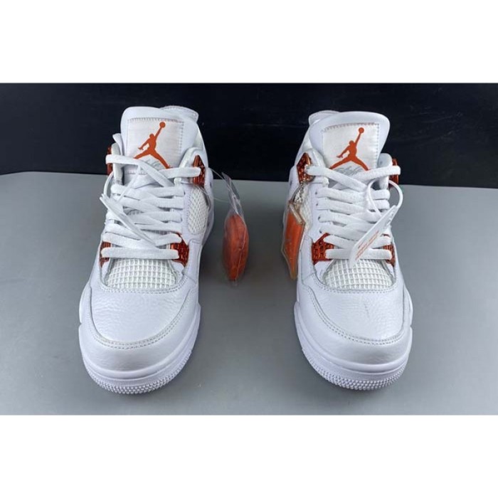 Air Jordan 4 “Orange Metallic” CT8527-114