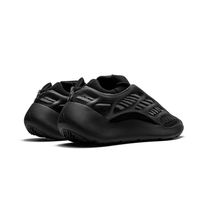 Yeezy 700 V3 Alvah