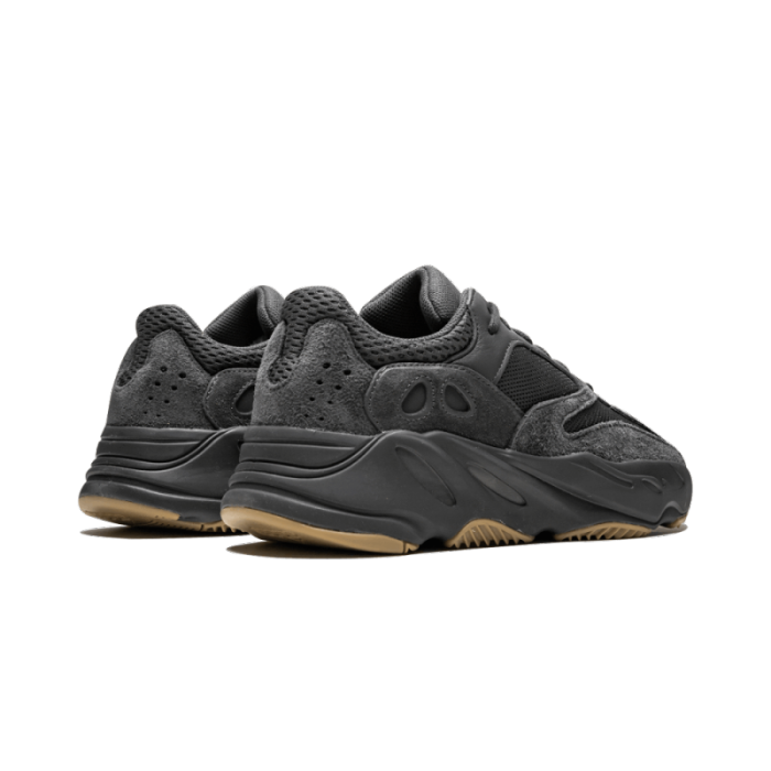 Yeezy 700 Utility Black