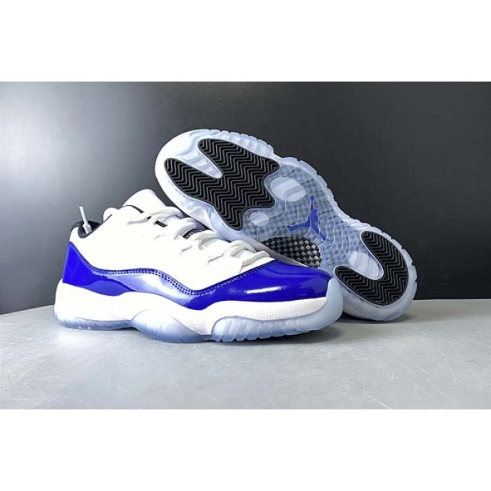Air Jordan 11 Low WMNS “Concord” AH7860-100