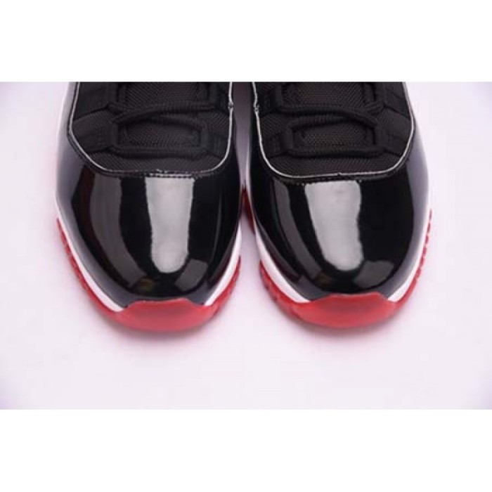AIR JORDAN 11 BRED 2019 378037-061