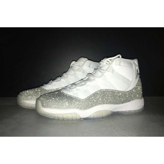 AIR JORDAN 11 RETRO WHITE METALLIC SILVER - AR0715-100