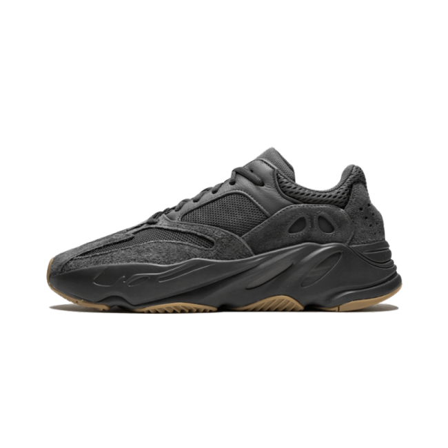 Yeezy 700 Utility Black
